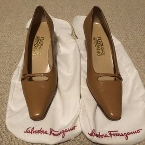 Salvatore Ferragamo Tan Pump